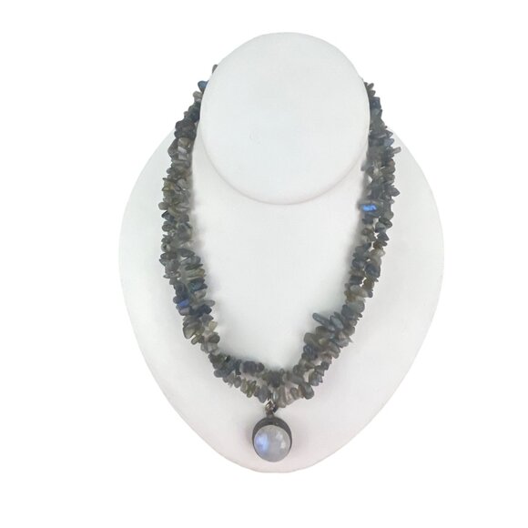 Handcrafted Labradorite Chip Necklace With Moonstone Pendant - Picture 7 of 12